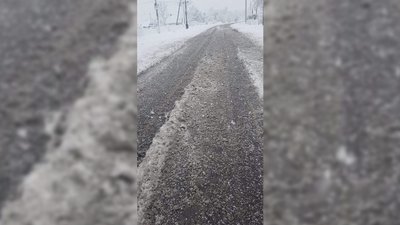 Перший сніг на Рівненщині: шляховики розповіли, де найскладніше Перший сніг на Рівненщині: шляховики розповіли, де найскладніше