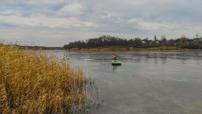В Олександрії на Кіровоградщині рибалка провалився під кригу. Врятувати не встигли