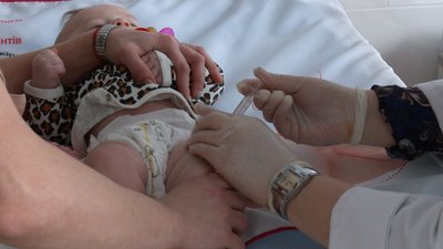 Для старту вакцинальної кампанії на Прикарпатті не вистачає вакцини від поліомієліту Для старту вакцинальної кампанії на Прикарпатті не вистачає вакцини від поліомієліту
