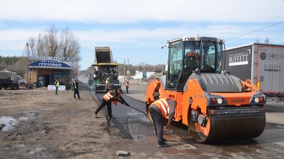 Поблизу Жихора розпочали ремонт дороги М-18 Харків — Сімферополь
