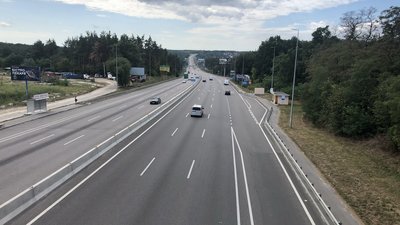 Російські війська блокують трасу Е-95 на напрямку Бровари-Бориспіль, – Генштаб