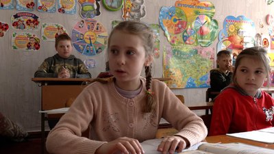 Переселенці у Крисківській школі: як навчаються діти в умовах воєнного стану Переселенці у Крисківській школі: як навчаються діти в умовах воєнного стану