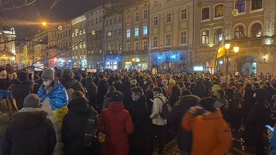 Львів’яни вийшли на підтримку Сергія Стерненка Львів’яни вийшли на підтримку Сергія Стерненка