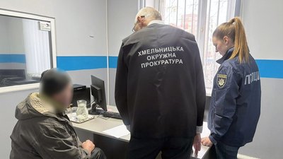 55-річному жителю Красилівщини оголосили про підозру