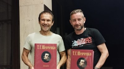 У Харкові Жадан говоритиме з Вакарчуком про Україну: як потрапити на зустріч