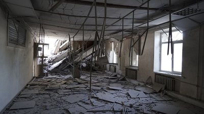 Ранковий обстріл Харкова 4 липня: окупанти частково зруйнували школу Ранковий обстріл Харкова 4 липня: окупанти частково зруйнували школу