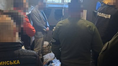 На Волині викрили канал постачання наркотиків та психотропів у Луцький СІЗО На Волині викрили канал постачання наркотиків та психотропів у Луцький СІЗО