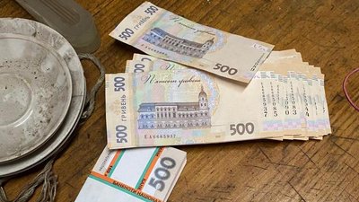 На Франківщині головний інженер оборонного підприємства вимагав хабар у підприємця — поліція На Франківщині головний інженер оборонного підприємства вимагав хабар у підприємця — поліція