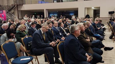 "Нові виміри безпеки: виклики та рішення": у Тернополі розпочався всеукраїнський освітній форум "Нові виміри безпеки: виклики та рішення": у Тернополі розпочався всеукраїнський освітній форум
