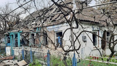 Пів року після російських обстрілів — як живе колишнє прифронтове село на Миколаївщині Пів року після російських обстрілів — як живе колишнє прифронтове село на Миколаївщині