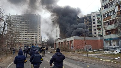 У Франції чернігівку прихистили нащадки вчителя, який вік тому тікав з Чернігова через більшовиків У Франції чернігівку прихистили нащадки вчителя, який вік тому тікав з Чернігова через більшовиків