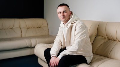 Нова українська музика. Іван Марунич, Karta Svitu: "Те, що нас тримає – це любов"