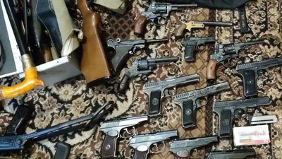 СБУ, зброя