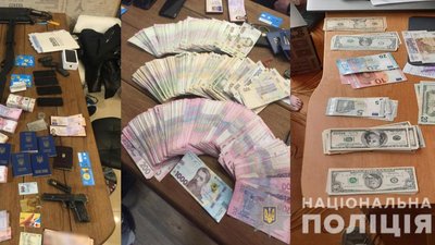 Гроші та зброя, яку вилучили у спільників