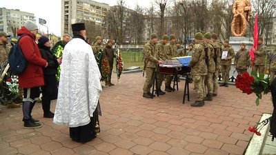 Житомирщина прощається зі своїми героями-оборонцями Житомирщина прощається зі своїми героями-оборонцями
