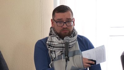 У Рівному на землі атовців провели газопровід та дорогу. Як реагує влада У Рівному на землі атовців провели газопровід та дорогу. Як реагує влада