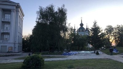 Храм-МАФ УПЦ біля Десятинної церкви в Києві знесли в ніч на 17 травня