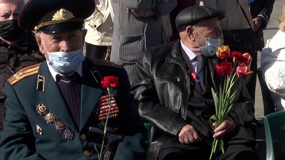 У Херсоні відзначають День перемоги над нацизмом у Другій світовій війні У Херсоні відзначають День перемоги над нацизмом у Другій світовій війні