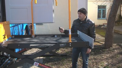 Автобус обладнаний й для осіб з інвалідністю. Автобус обладнаний й для осіб з інвалідністю.
