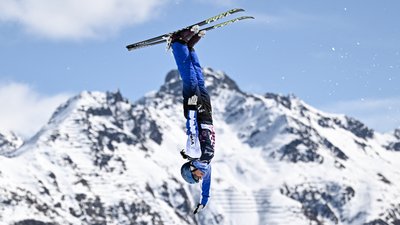 Ангеліна Брикіна на чемпіонаті світу-2025 з лижної акробатики