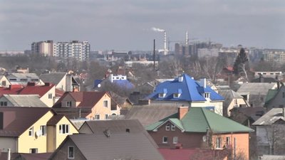 У Луцьку встановили сім станцій моніторингу якості повітря «екотруба»