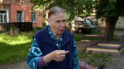 Лікарку з Чернігова, що працювала під обстрілами нагородив Зеленський Лікарку з Чернігова, що працювала під обстрілами нагородив Зеленський