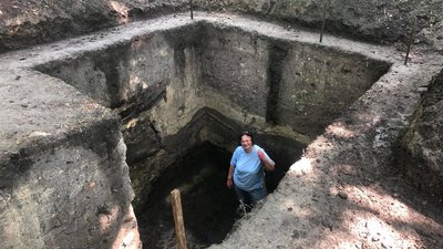 Кераміка та залишки рицарського будинку. Що знайшли під час експедиції на Львівщині