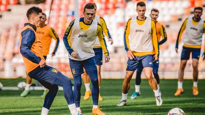 Україна - Словаччина: пряма трансляція футболу (матч за вихід на молодіжне Євро-2023)