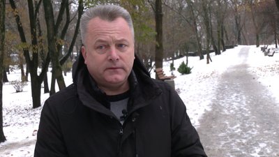 "Завдання — пришвидшити перемогу": рівнянин Сергій Плюхін передає захисникам автівки "Завдання — пришвидшити перемогу": рівнянин Сергій Плюхін передає захисникам автівки