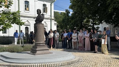 Пам'ятний знак гетьману Івану Мазепі