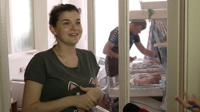Перша трійня у Рівному: батьки показали синів Перша трійня у Рівному: батьки показали синів