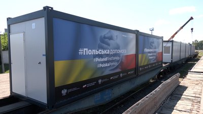 90 зі 180 будинків: під Черніговом почали встановлювати модульне містечко