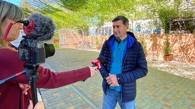 У херсонському облмуздрамтеатрі відкрили новий театральний майданчик У херсонському облмуздрамтеатрі відкрили новий театральний майданчик