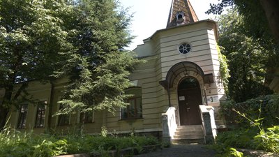 У Франківську продали 110-річну будівлю. Що планують робити з будинком? У Франківську продали 110-річну будівлю. Що планують робити з будинком?