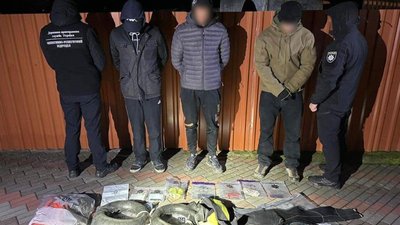 19-річного жителя Тячівського району підозрюють у переправленні чоловіків