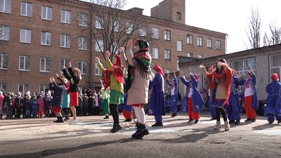 Черкаські школярі відсвяткували Масляну