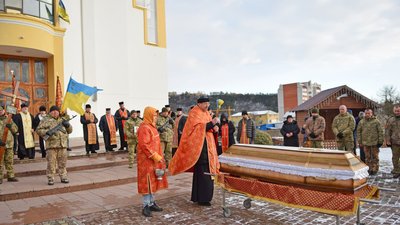 Попрощалися з воїном Михайлом Ковалівським Попрощалися з воїном Михайлом Ковалівським