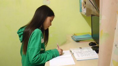Навчання онлайн під час карантину проводять вчителі в Ужгороді