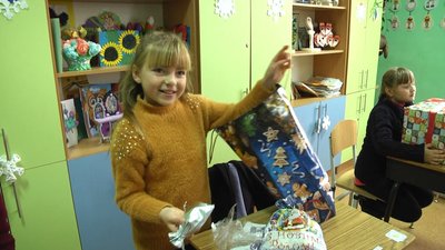 Крістіна каже, що отримала ті подарунки, які хотіла. Крістіна каже, що отримала ті подарунки, які хотіла.