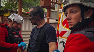 Травмовані внаслідок вибуху: як зараз себе почувають миколаївські рятувальники Травмовані внаслідок вибуху: як зараз себе почувають миколаївські рятувальники