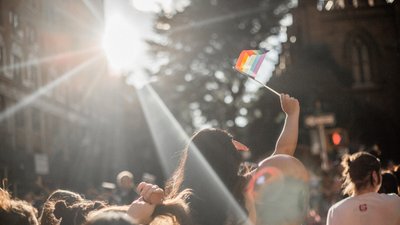 Що робити, якщо ви дізналися, що ваша дитина — гей або лесбійка. Поради психолога Що робити, якщо ви дізналися, що ваша дитина — гей або лесбійка. Поради психолога