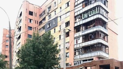 Ракетний удар РФ по Харкову 13 серпня: двом жінкам надали медичну допомогу Ракетний удар РФ по Харкову 13 серпня: двом жінкам надали медичну допомогу