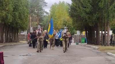 У Сумах поховали двох бійців, які загинули на Донеччині