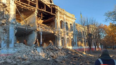 Армія РФ опівночі атакувала Миколаїв. Фото з місця Армія РФ опівночі атакувала Миколаїв. Фото з місця