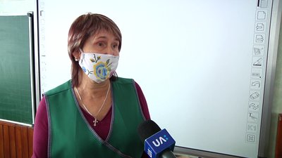 В житомирських школах учнів не залучатимуть до миття підлоги та вікон