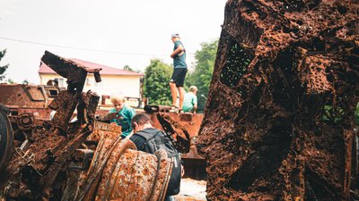 В Одесі з'явилася виставка знищеної техніки росіян. ФОТОРЕПОРТАЖ