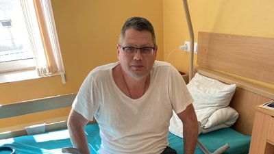 У Львові пацієнту встановили протез за 4 години У Львові пацієнту встановили протез за 4 години