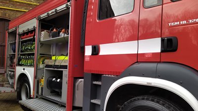 Львівські рятувальники отримали три авто першої допомоги від Євросоюзу Львівські рятувальники отримали три авто першої допомоги від Євросоюзу