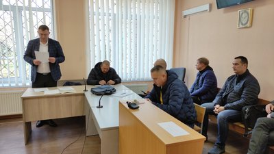 Судове засідання щодо Диканя та Шевельова Судове засідання щодо Диканя та Шевельова