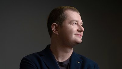 Підприємець з Дніпра пожертвував один мільйон доларів на гуманітарні потреби